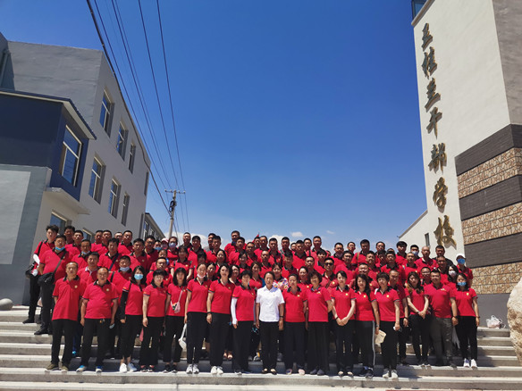 汲取榜樣力量、學(xué)習(xí)拼字精神——2020年黨員活動